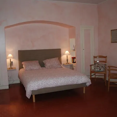Chateau Cornillon Arles Room photo
